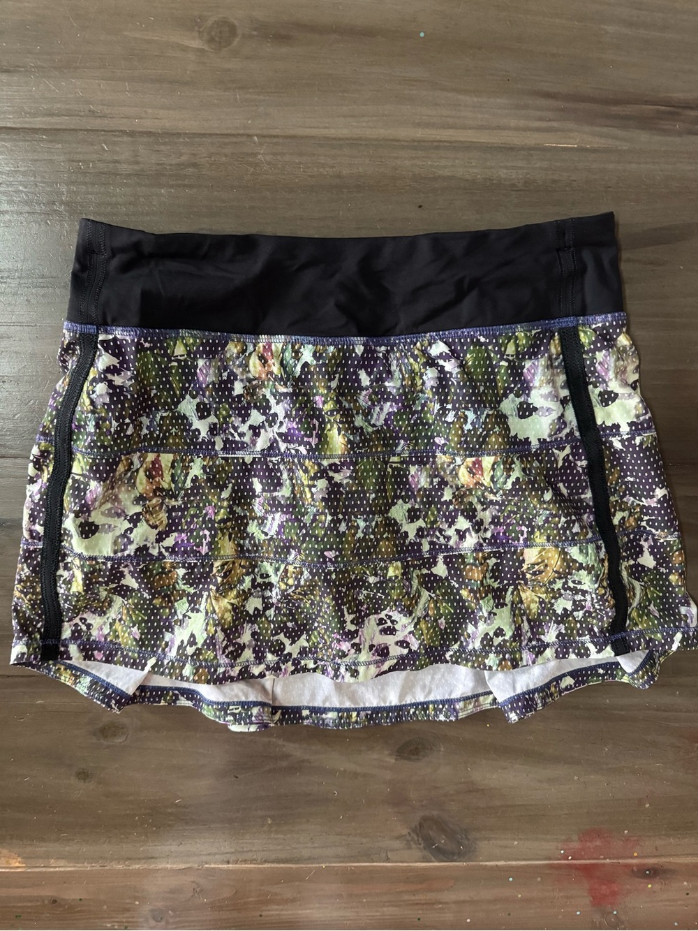 Lululemon Pace Rival Skirt II Black Floral Sport Women’s 6 Athleisure Fall